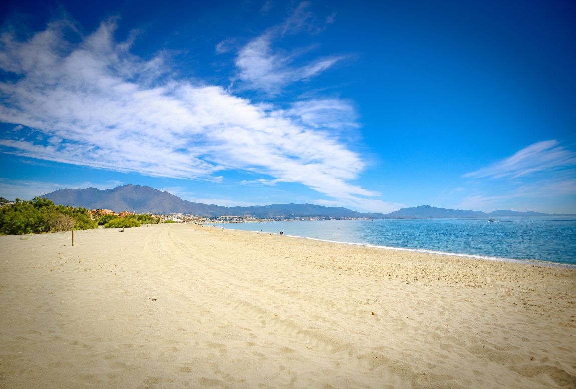 playa estepona