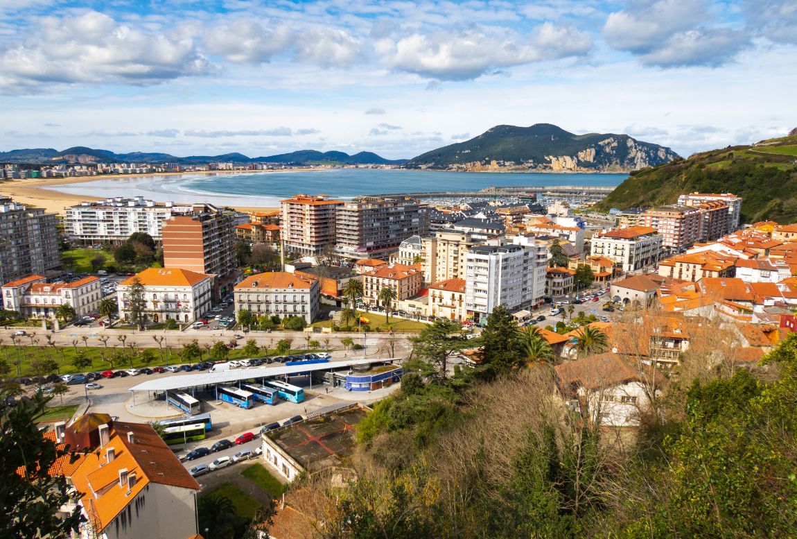 Que Hacer En Laredo Cantabria Viajessindestino
